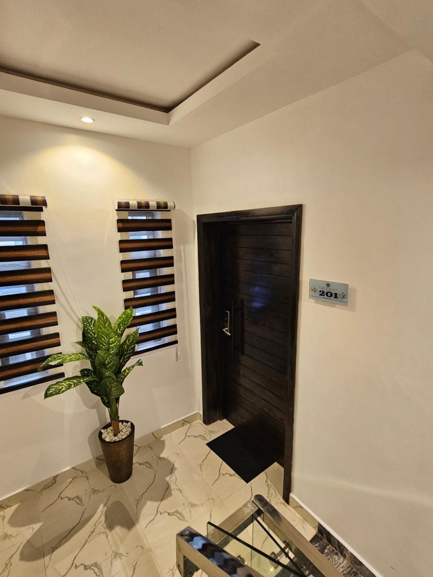 Sapphire Residences By Crystal Magodo Ikeja Exteriér fotografie
